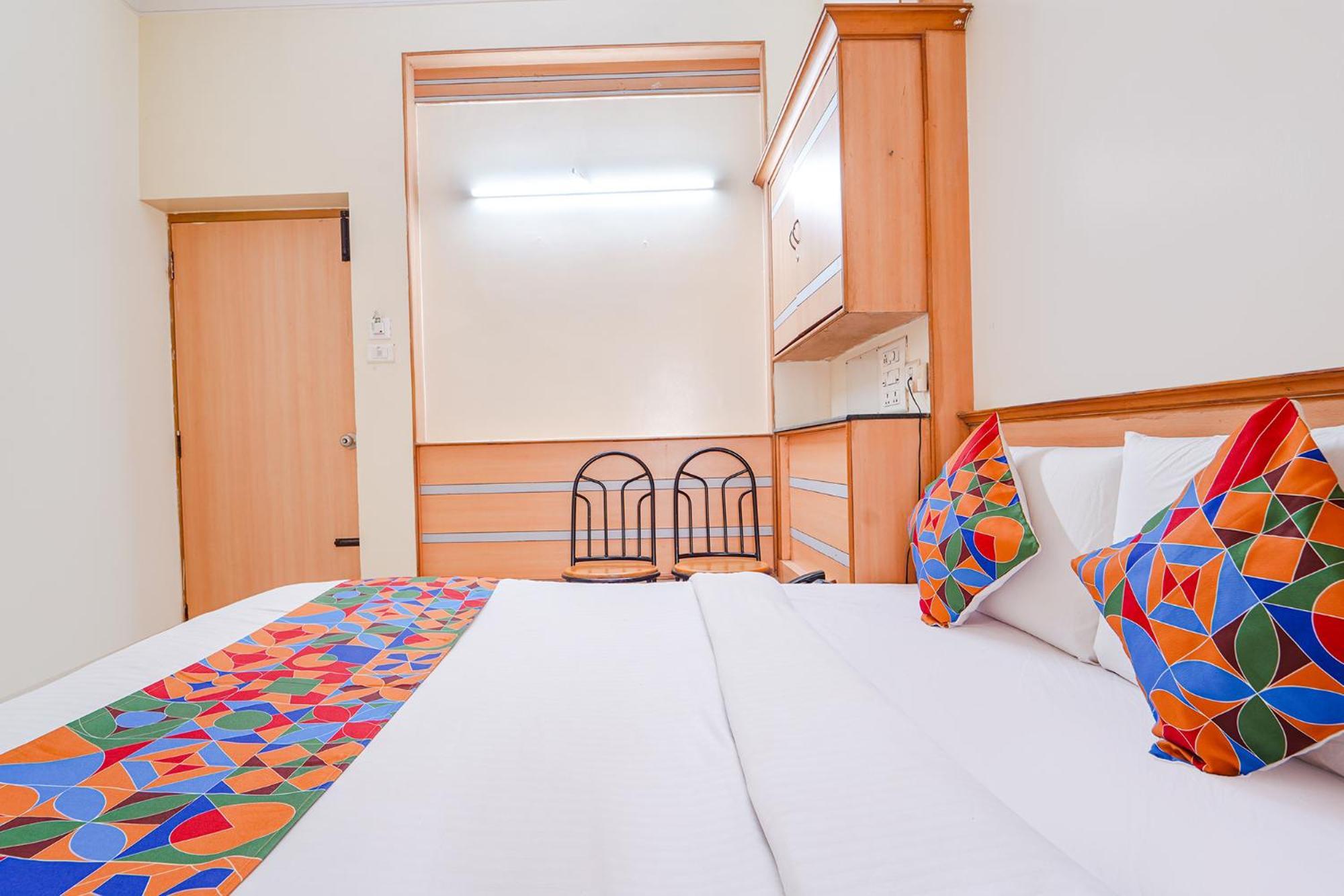 Fabhotel Ess Paradise - Nr Bus Stand 哥印拜陀 外观 照片