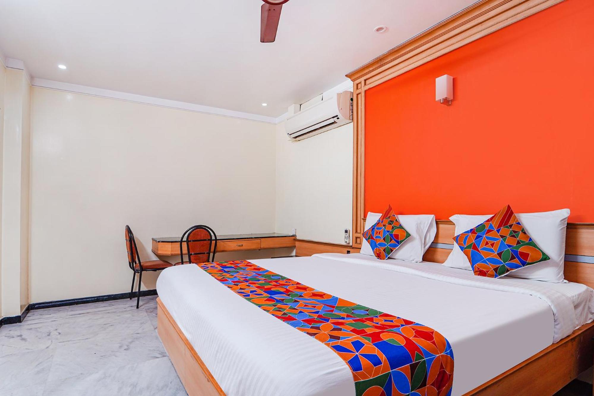 Fabhotel Ess Paradise - Nr Bus Stand 哥印拜陀 外观 照片