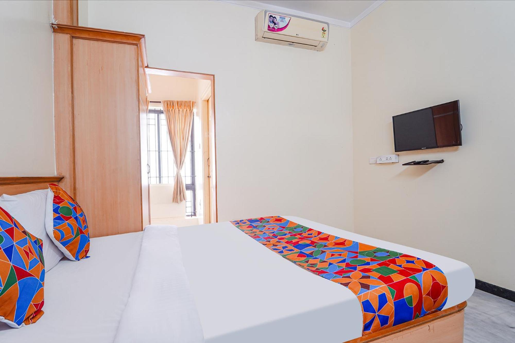 Fabhotel Ess Paradise - Nr Bus Stand 哥印拜陀 外观 照片