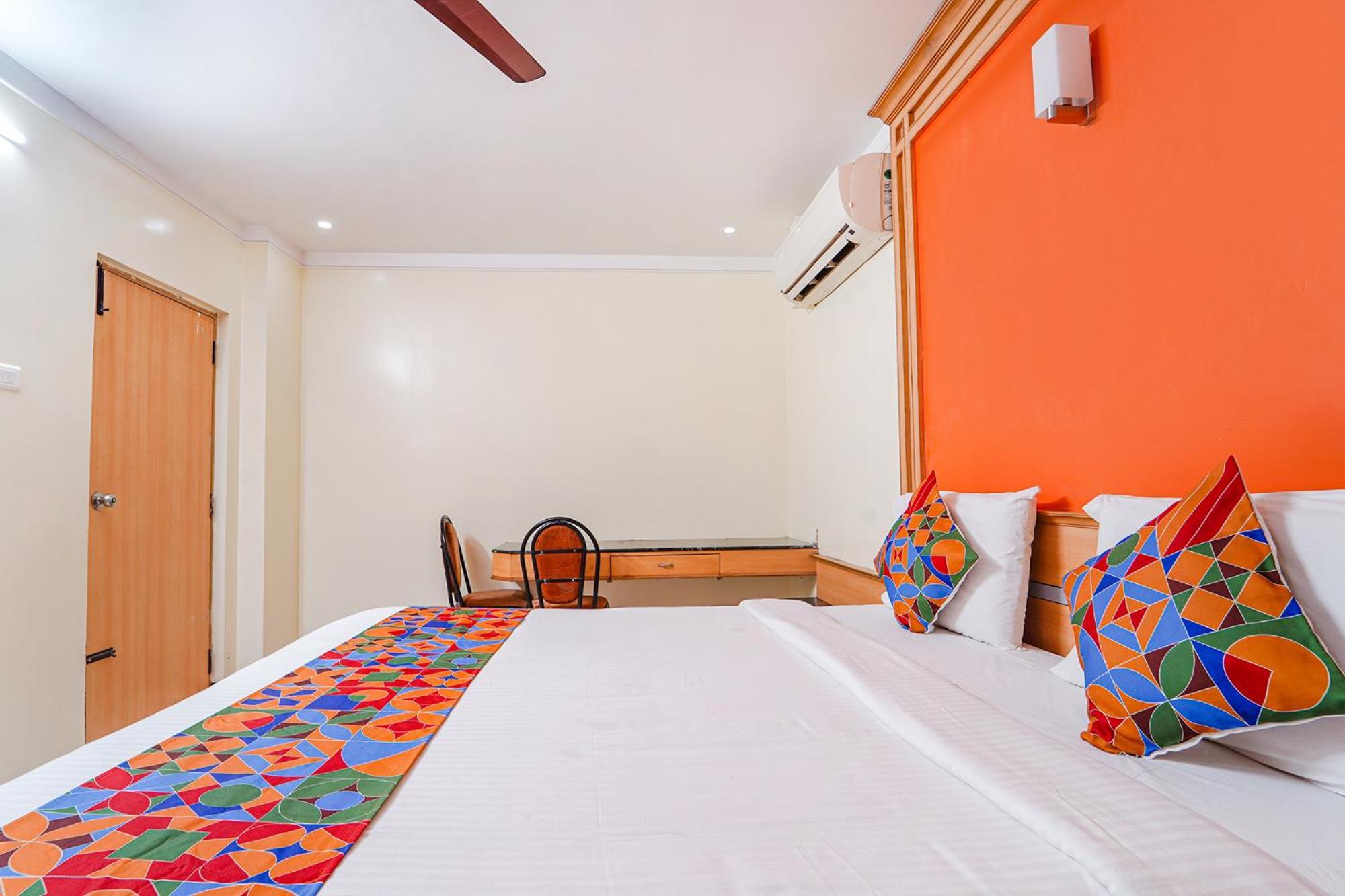 Fabhotel Ess Paradise - Nr Bus Stand 哥印拜陀 外观 照片