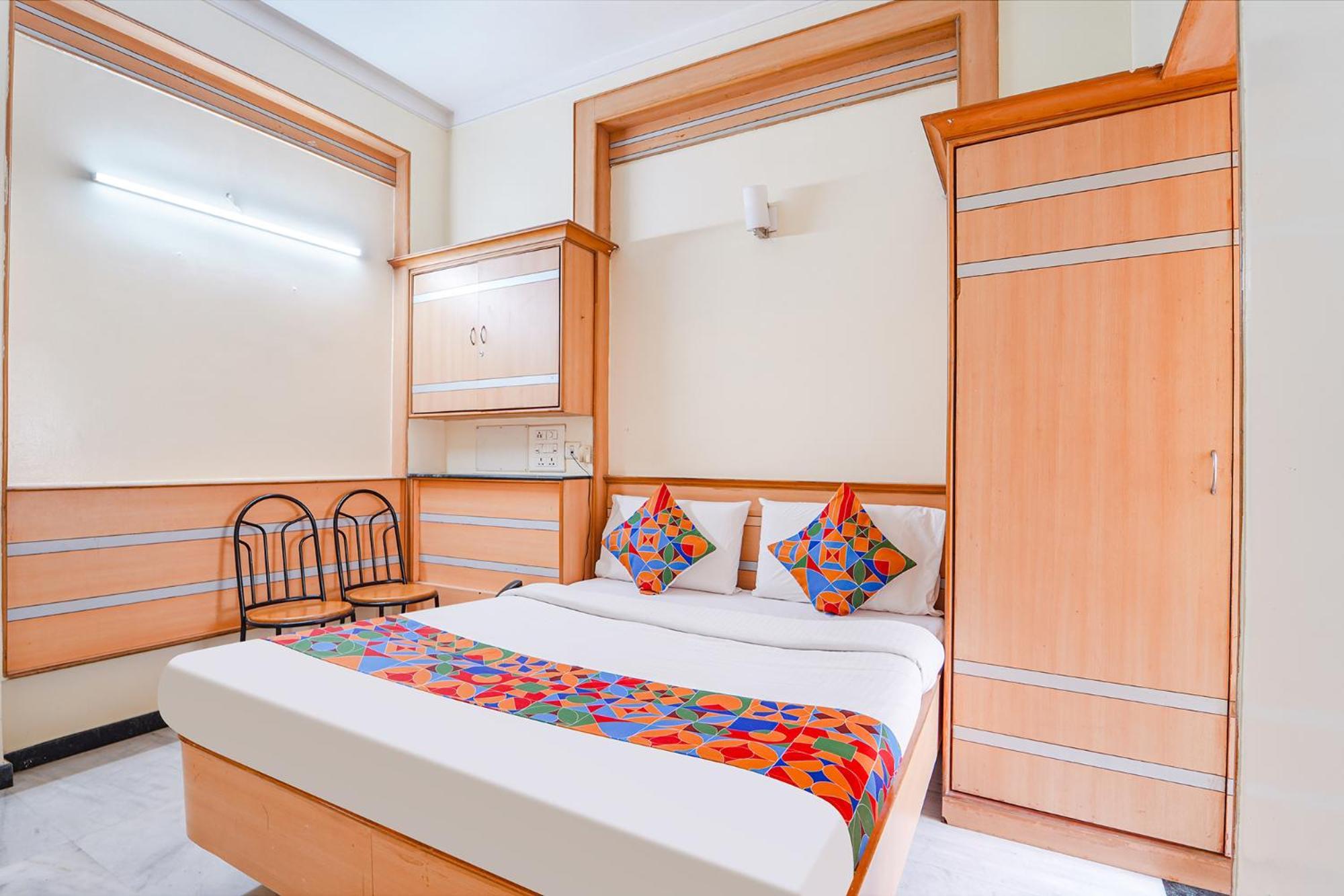 Fabhotel Ess Paradise - Nr Bus Stand 哥印拜陀 外观 照片