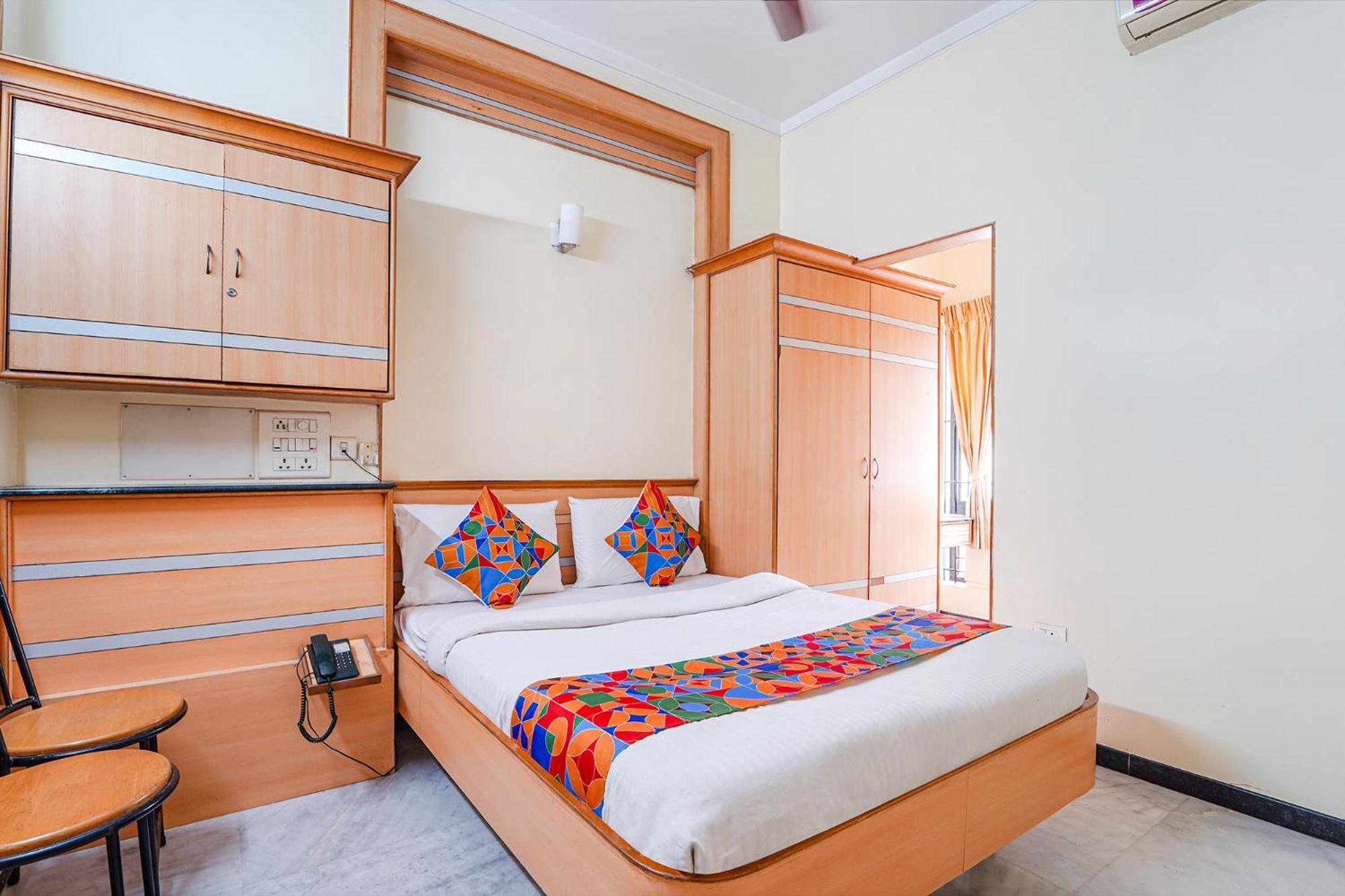 Fabhotel Ess Paradise - Nr Bus Stand 哥印拜陀 外观 照片